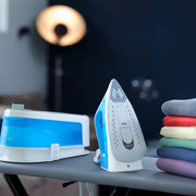 Braun CareStyle 1 Steam Generator Iron White/blue | IS1012BL