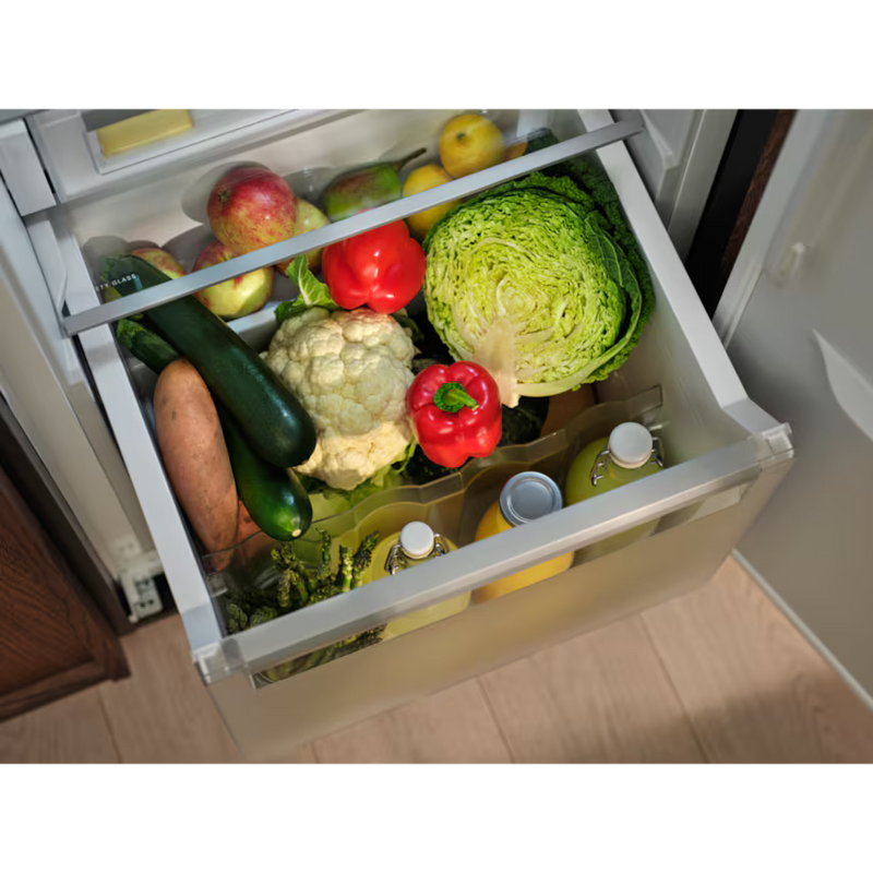 Electrolux Integrated Larder Fridge | KRD6DE18C