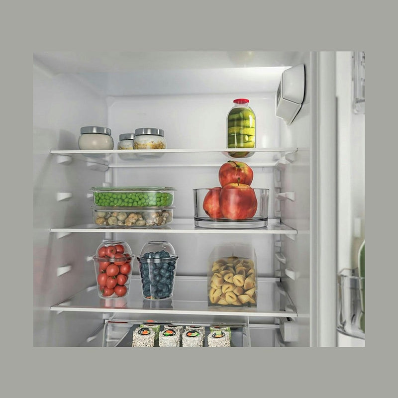 Whirlpool Integrated 70/30 Fridge/Freezer | WHC18D041A1