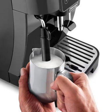 De'Longhi Magnifica Start Bean to Cup Coffee Machine | ECAM220.22.GB