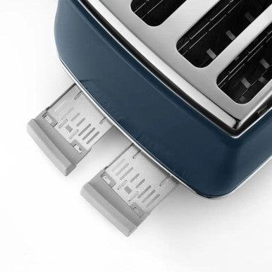 DeLonghi Icona Capitals 4 Slice Blue Toaster | CTOC4003.BL