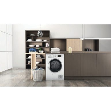 Hotpoint Active care 9KG Heat Pump Tumble Dryer - White | NTSM1192SKUK