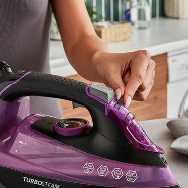 Morphy Richards Turbosteam 2800W Steam Iron | 303140